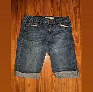 DKNY Jeans | Size 12 | Denim Jean Shorts